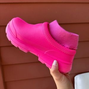 UGG TASMAN X HOT PINK
